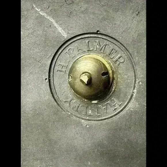 18th Century H Palmer Bentley Wedgewood English Porcelain  Urn (see History) - Picture 7 of 8